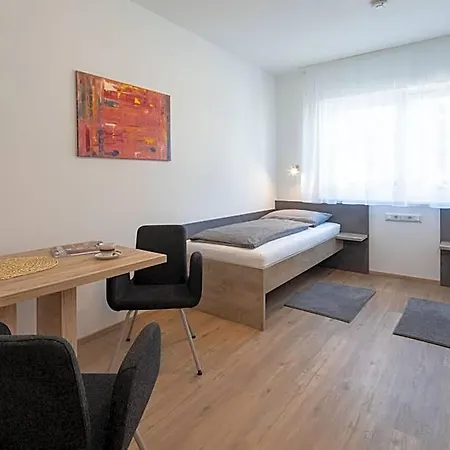 Отель Haus Adk Кремсмюнстер